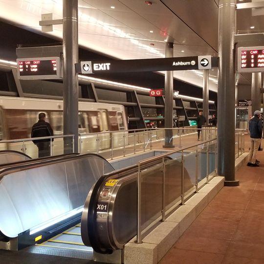 Washington Dulles International Airport Station