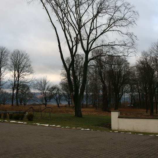 Kaštieľ a park, park