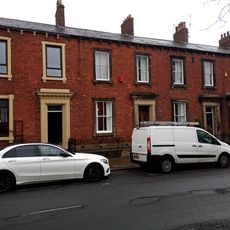 35-47, Chiswick Street