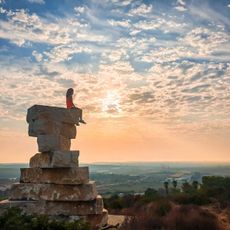 Tel Tzur monument