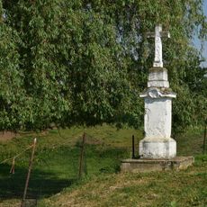 Kříž v Moravěvsi u silnice na Havraň