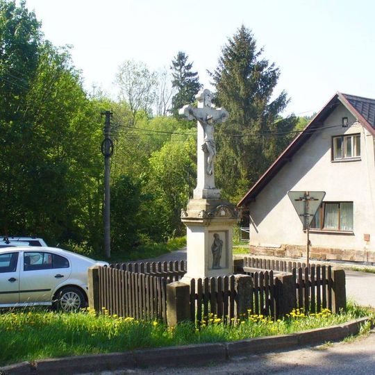 Kříž u silnice v Roškopově