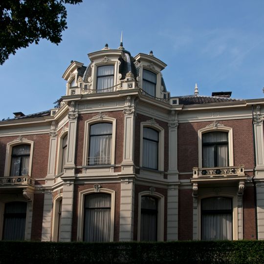 Burgemeester van Roijensingel 5, Zwolle