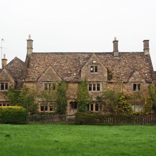 Mace's Farmhouse