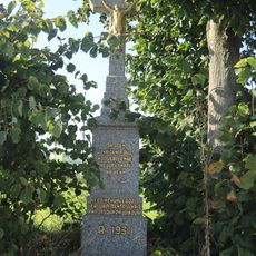 Kříž u křižovatky u Rudíkova