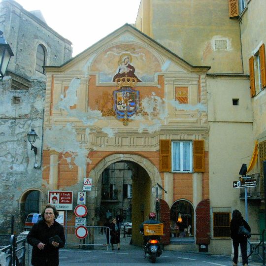 Porta Reale