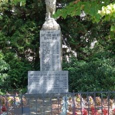 Pomník padlým v Mýtu