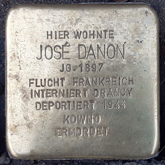 Stolperstein dedicated to José Danon