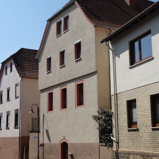 Butzbacher Straße 3