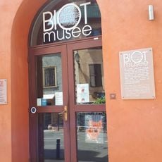 Musée d'histoire et de céramique biotoises
