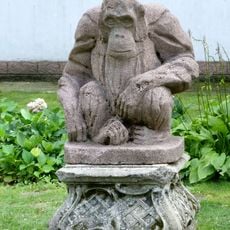 Скульптура «Орангутанг» (Калининград)