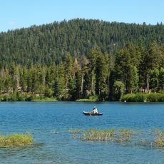 Manzanita Lake