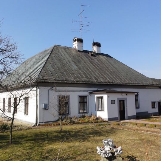 Plebania parafii św. Jerzego w Jasienicy