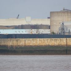 Sea wall north of Salisbury Dock head