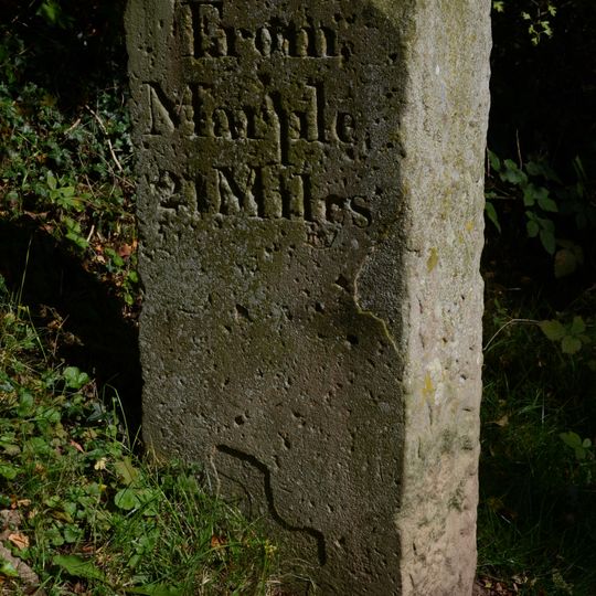 Macclesfield Canal Canal Milestone At Sj 8782 6233