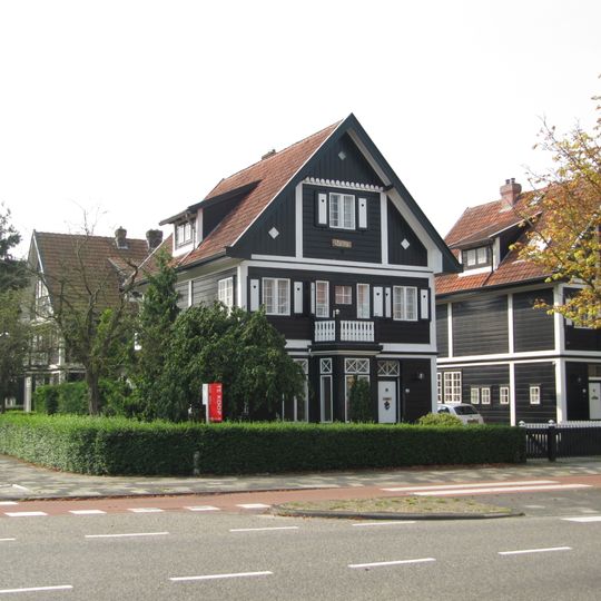 Villa in houtskeletbouw in Chaletstijl