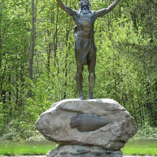 Hail To The Sunrise Statue