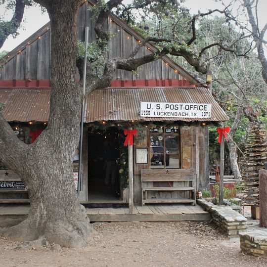 Luckenbach
