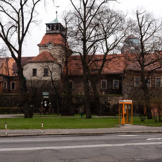 Budynek mieszkalno-gospodarczy, ob. hotel PTTK