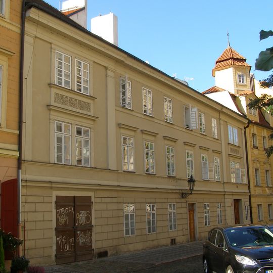 U Bílé labutě-hlavní křídlo