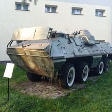 Średni Kołowy Opancerzony Transporter SKOT