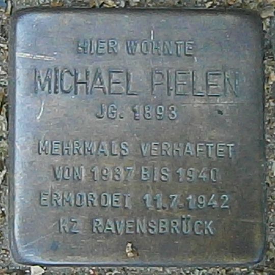 Stolperstein dedicated to Michael Pielen