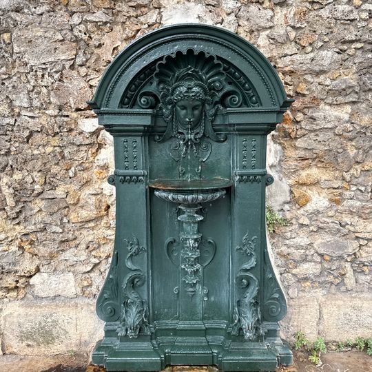 Fontaine Wallace Applique