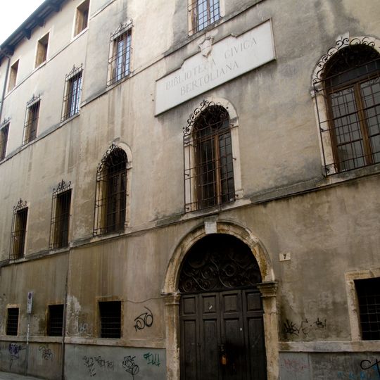 Palazzo San Giacomo