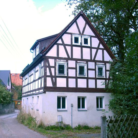 Wohnhaus Schulstraße 1