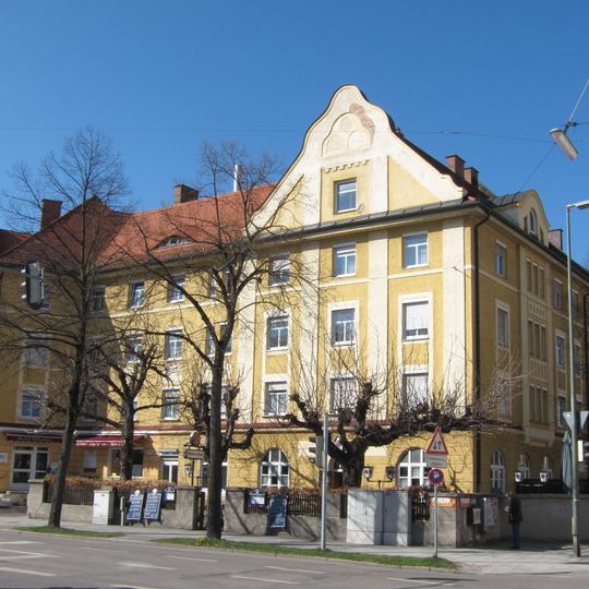 Mietshaus