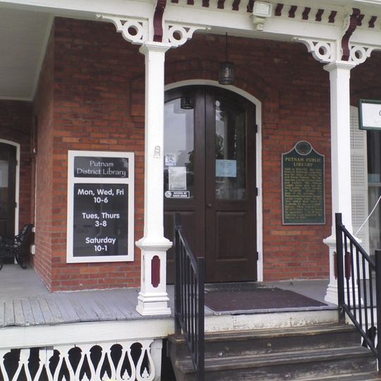 Putnam Public Library Historical Marker