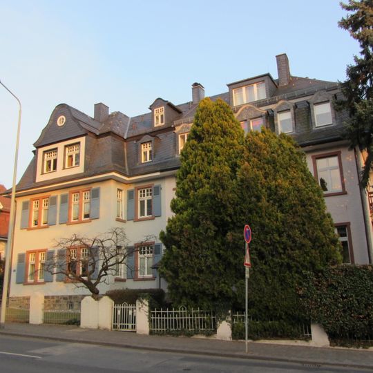 Kronberger Straße 18