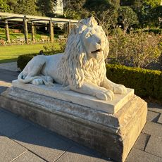 Estatua, obra de arte