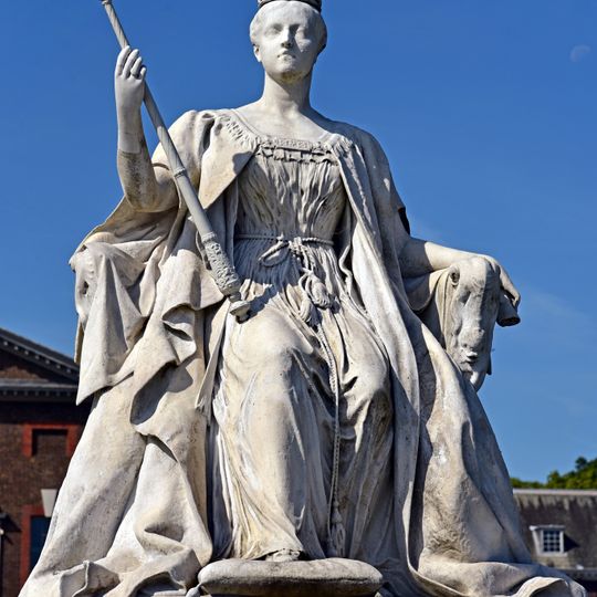 Statue of Queen Victoria