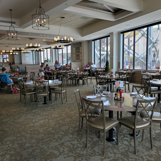 Paula Deen's Family Kitchen