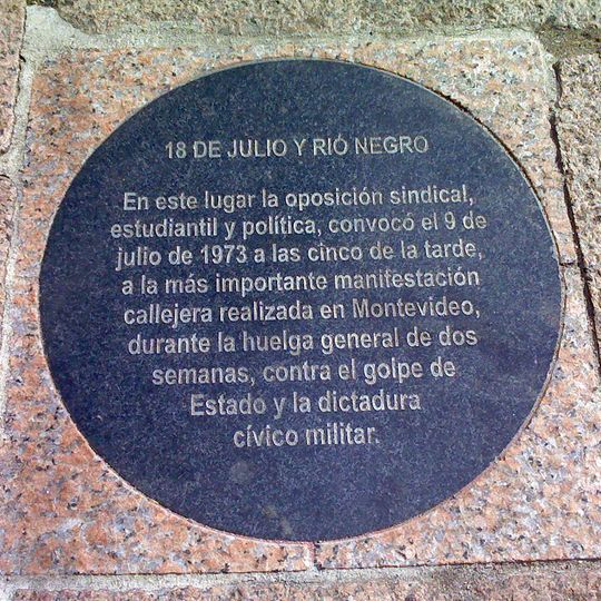 Marca de la memoria en Plaza Fabini