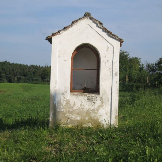 Výklenková kaplička u Chvalkovic