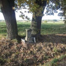 Kříž jihozápadně od Březína