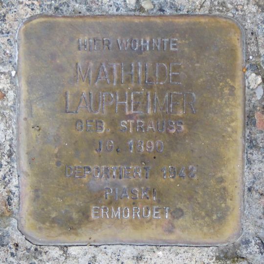 Stolperstein en memoria de Mathilde Laupheimer