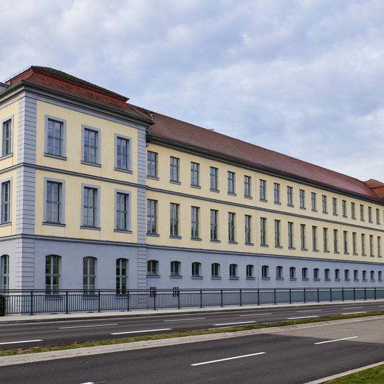 Schlossökonomie Promenade 27 in Ansbach