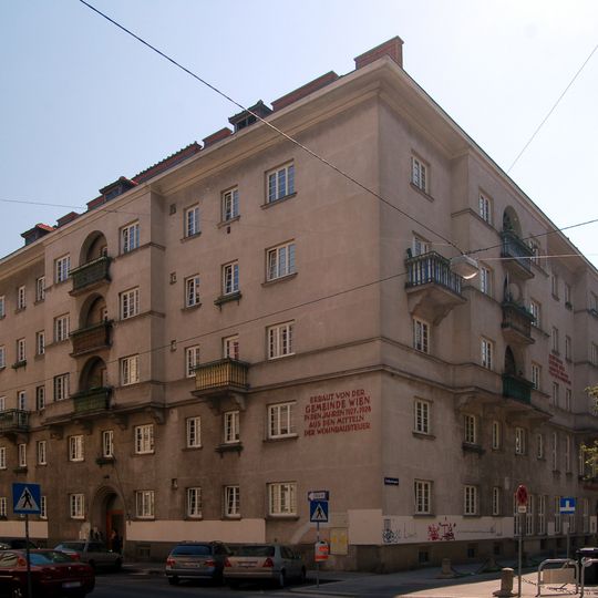 Gemeindebau Graumanngasse 31-33