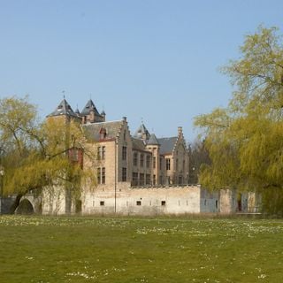 Tillegem Castle