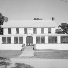 Sleeping Bear Inn