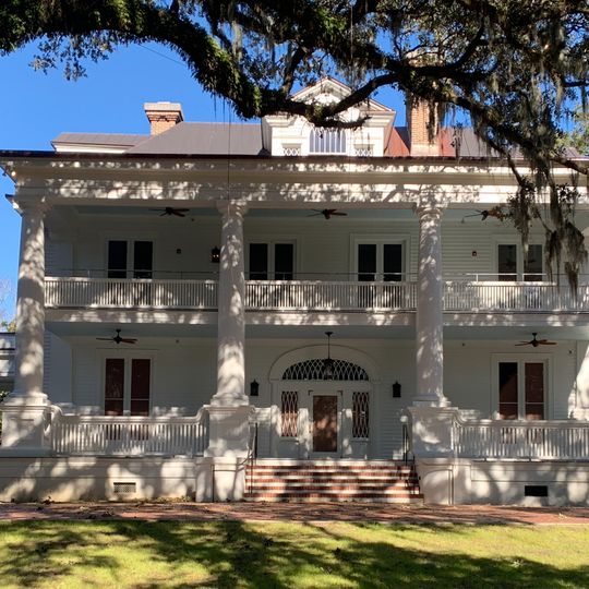 Charleston Navy Yard Officers' Quarters Historic District