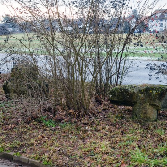 Steinkreuze in Großweismannsdorf