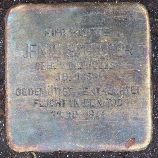 Stolperstein en memoria de Jente Schlüter