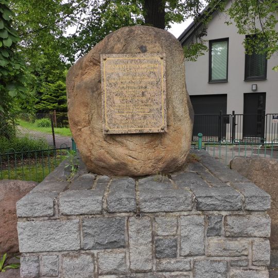 Pomník obětem II. světové války v Pustkovci