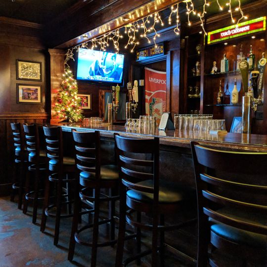 Madra Rua Irish Pub
