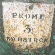 Milestone, W edge of Buckland Dinham village