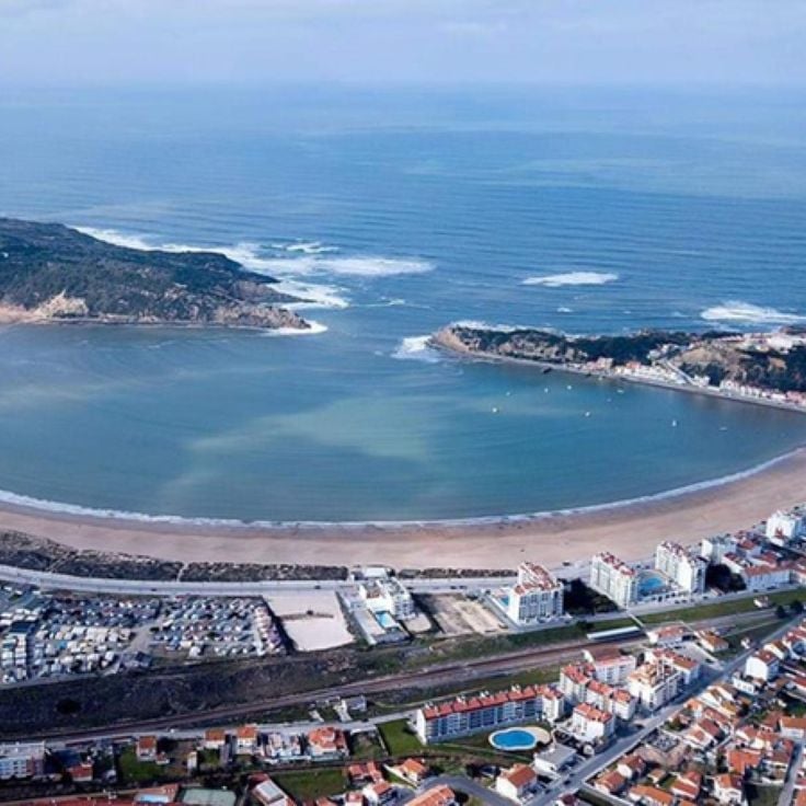Praia de São Martinho do Porto